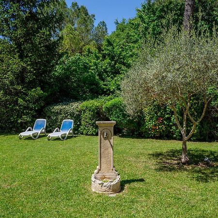 Residence Les Ecureuils Gréoux-les-Bains Dış mekan fotoğraf