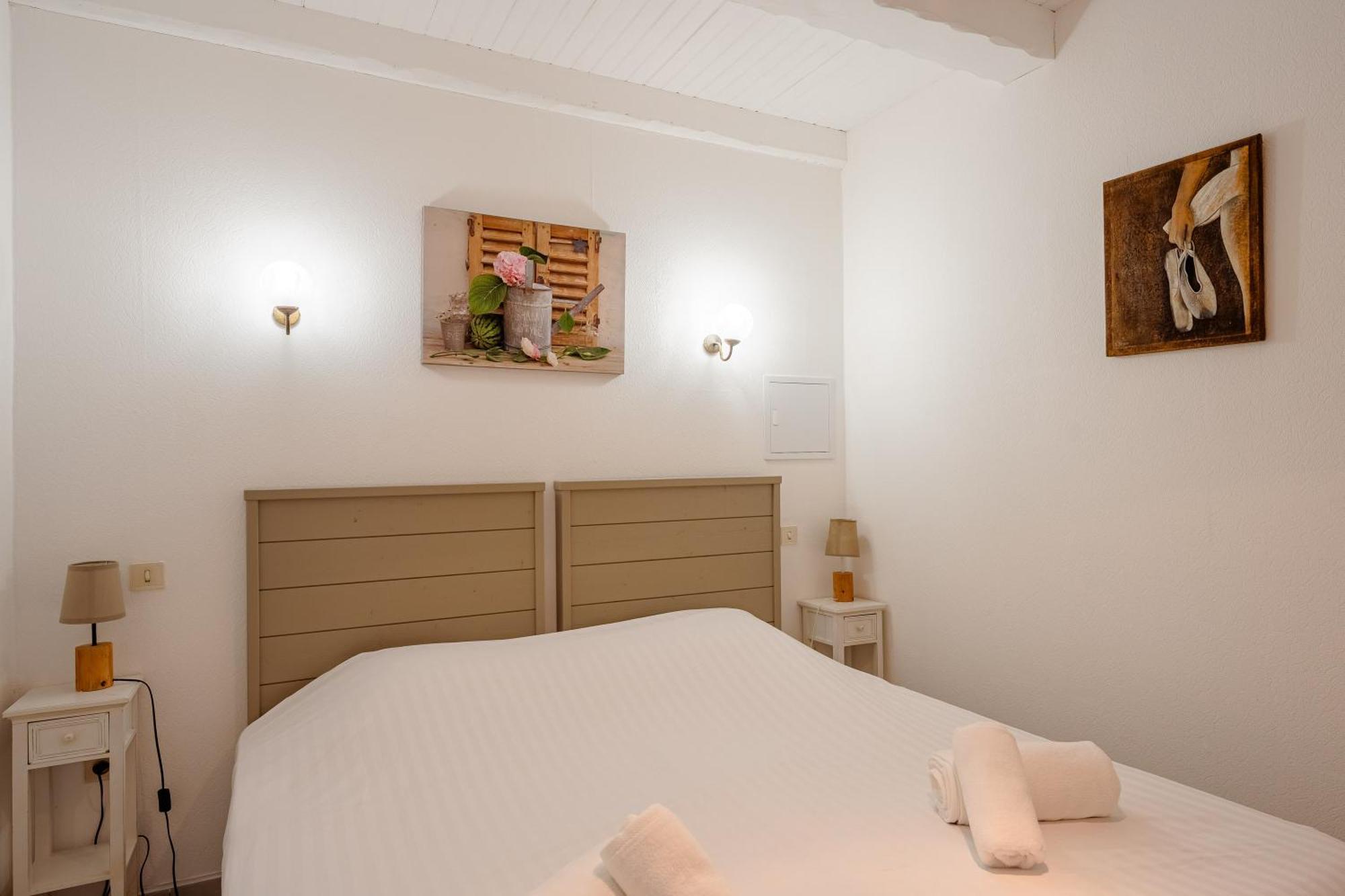 Residence Les Ecureuils Gréoux-les-Bains Dış mekan fotoğraf