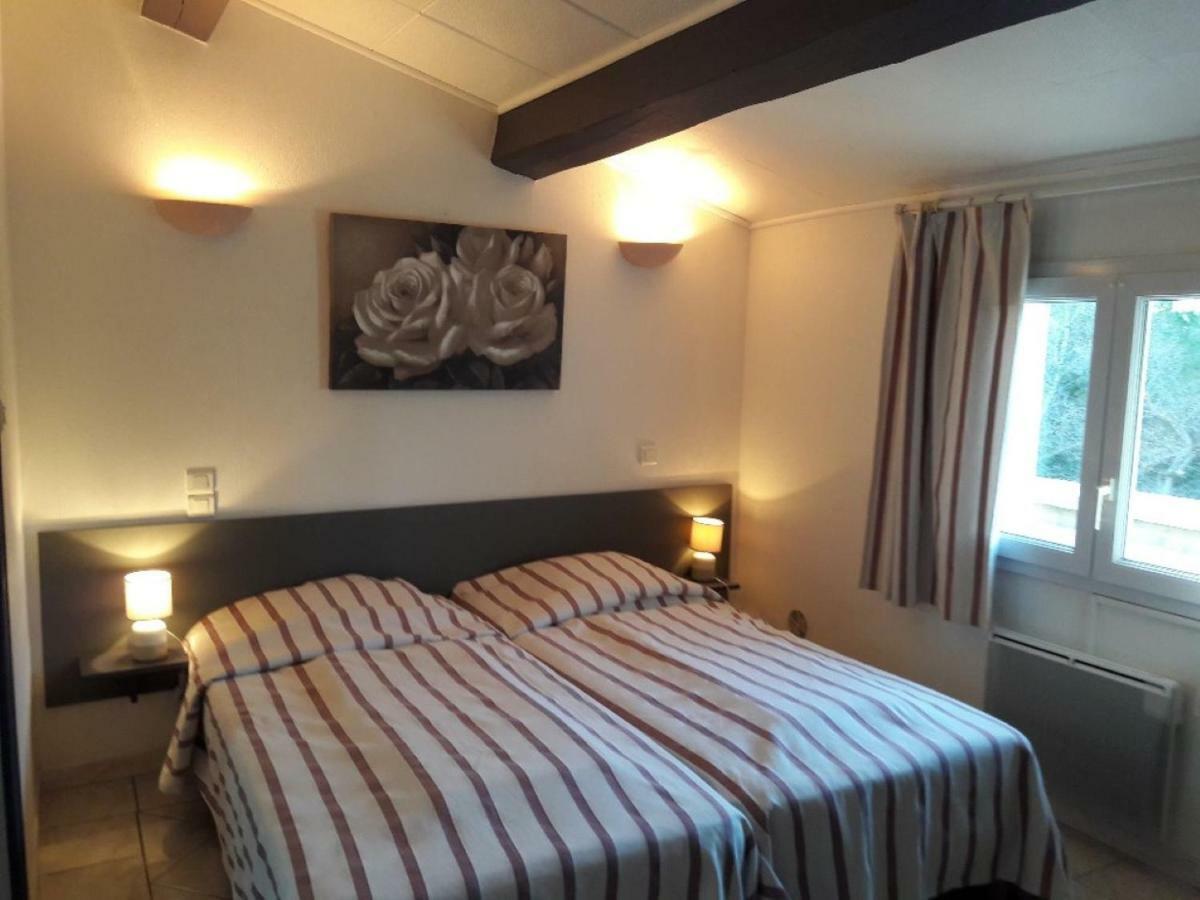Residence Les Ecureuils Gréoux-les-Bains Dış mekan fotoğraf