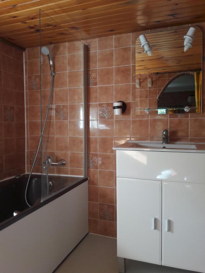 Residence Les Ecureuils Gréoux-les-Bains Dış mekan fotoğraf