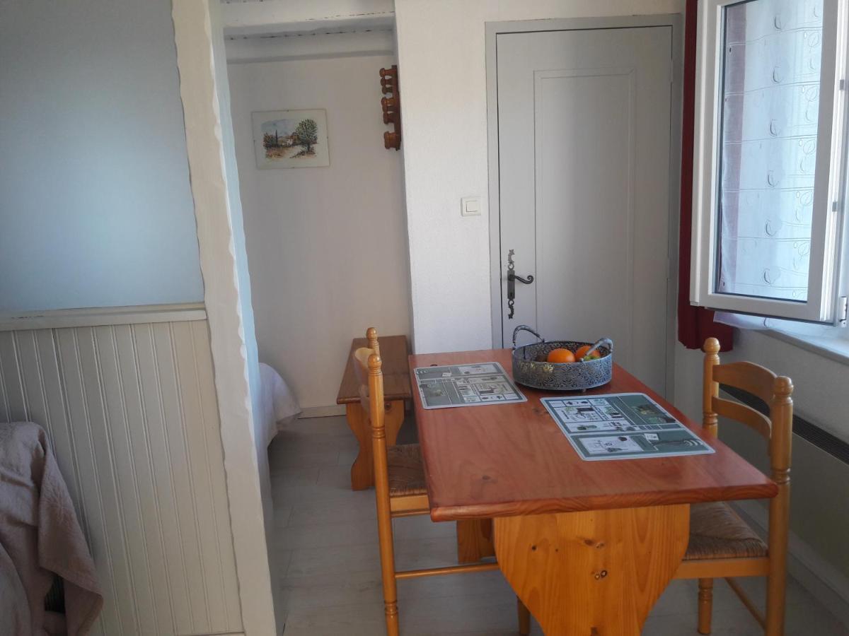 Residence Les Ecureuils Gréoux-les-Bains Dış mekan fotoğraf
